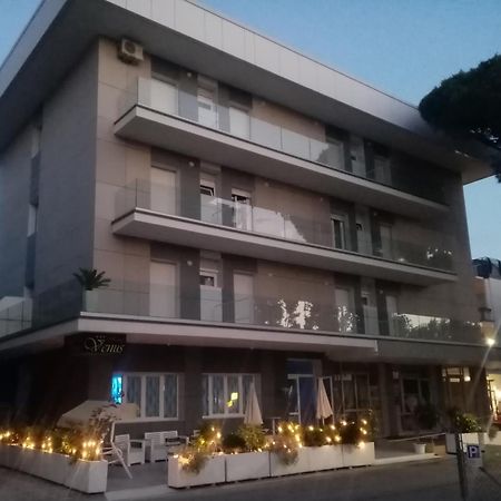 Hotel Venus Bellaria-Igea Marina Exterior foto