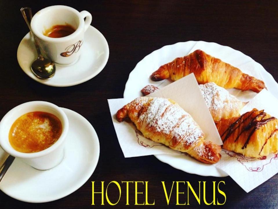 Hotel Venus Bellaria-Igea Marina Exterior foto