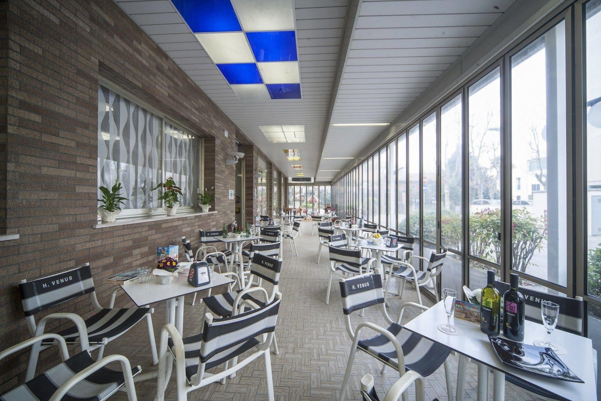 Hotel Venus Bellaria-Igea Marina Exterior foto